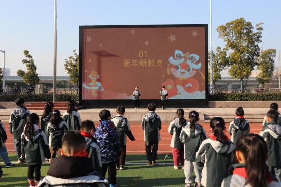 C:/Users/Xue/Desktop/活动中途.JPG活动中途