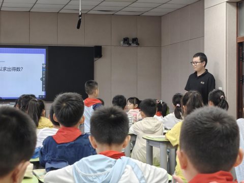 8cedb05893a254f63fe62b71735bd0d