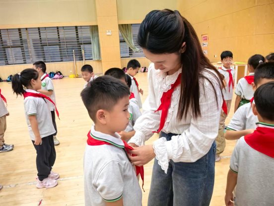 609025c683693e9b6a0a92638166558f