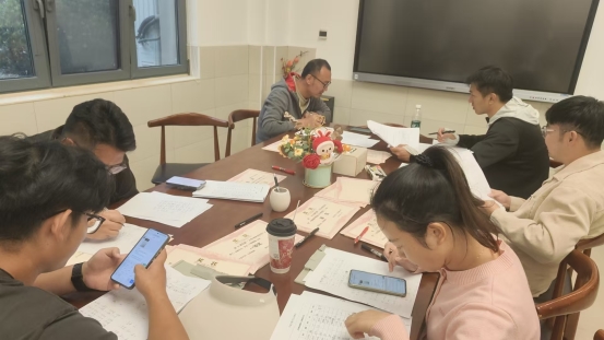 5bdde16c9b5aeba37a8eaf4416423b5f