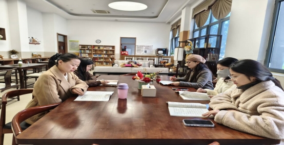 C:\Users\admin\Documents\Tencent Files\1140470069\nt_qq\nt_data\Pic\2025-12\Thumb\2edf9c0c8399ebe060fa85f7d7c6c4ae_720.jpg